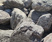 Доломит красный галт 80-150 мм